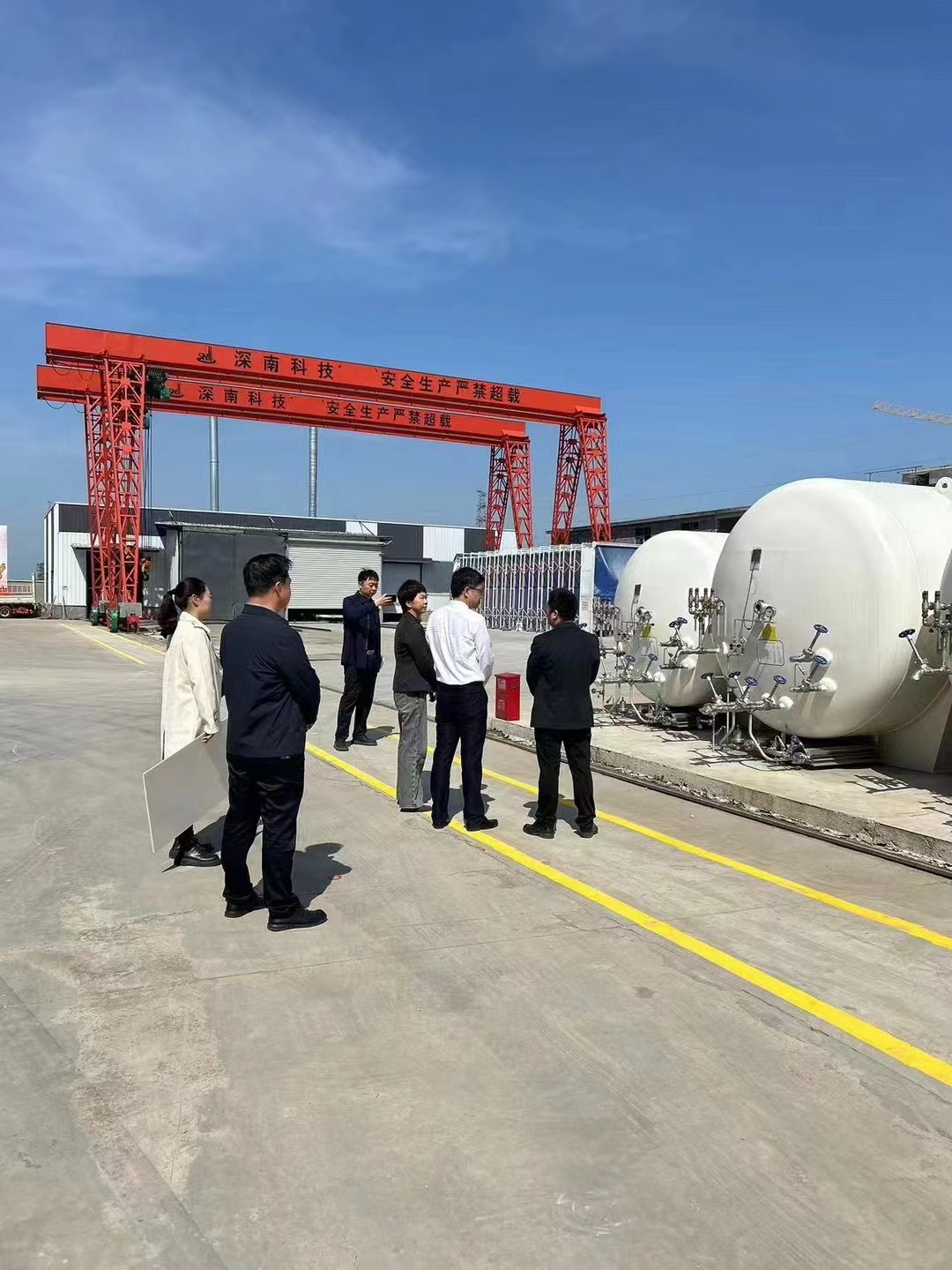 Government leaders visited Shennan Factory