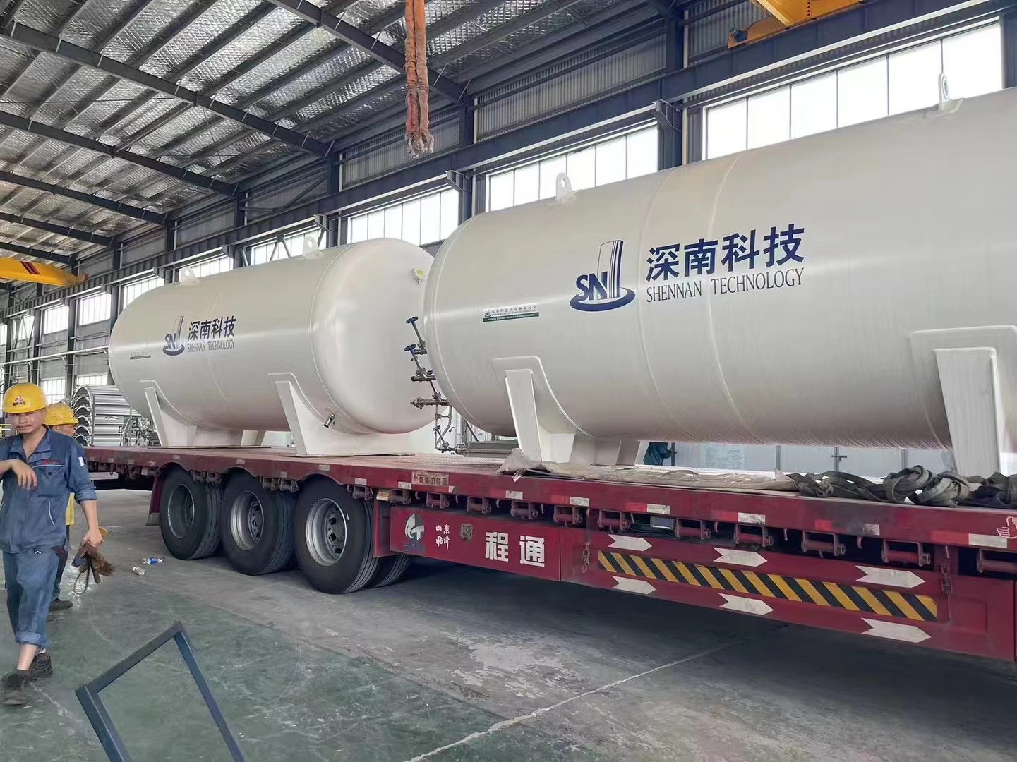 liquid oxygen tanks